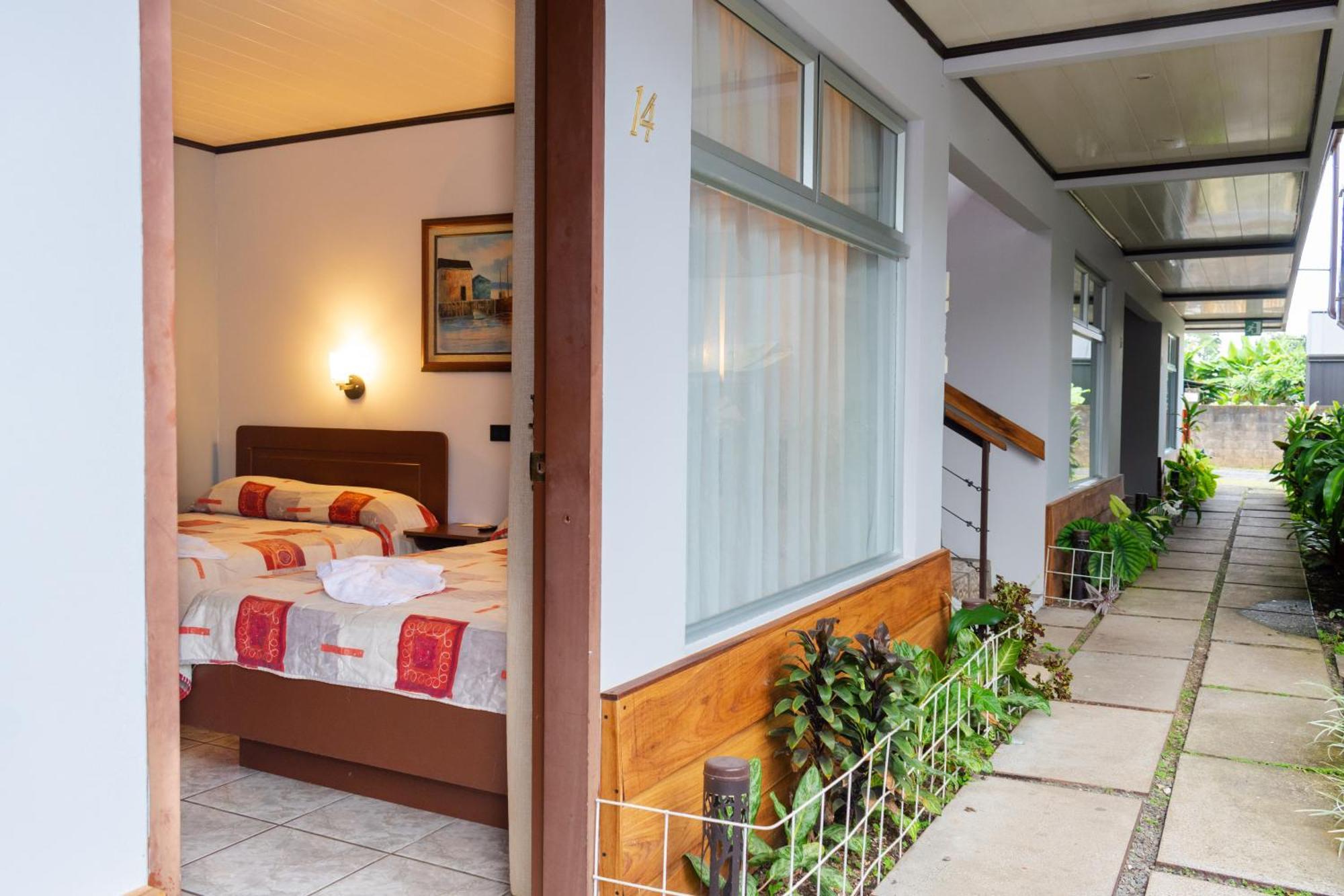 Hotel Arenal Rabfer La Fortuna Exterior foto